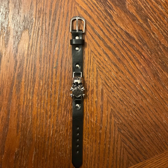 🏍🇺🇸Harley-Davidson Motor Cycles Black Leather Skull & Crossbones Bracelet! - Picture 14 of 16